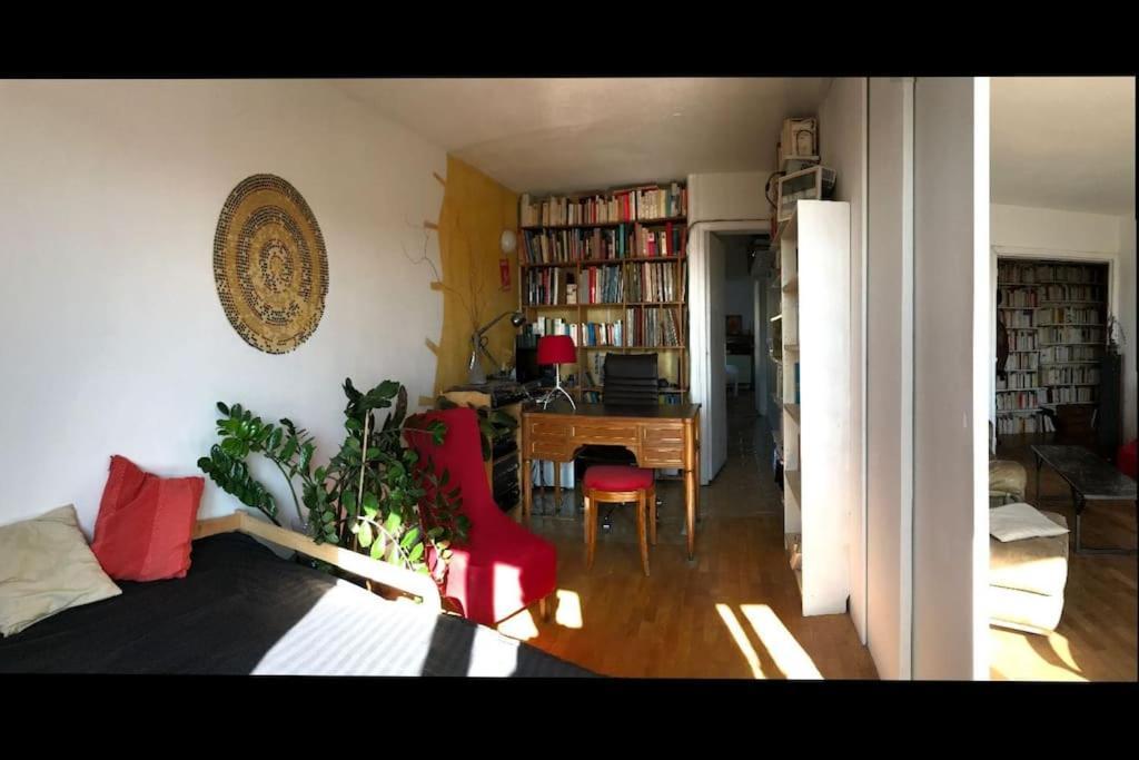 Le Charme De Montmartre A Ciel Ouvert Paris Exterior photo